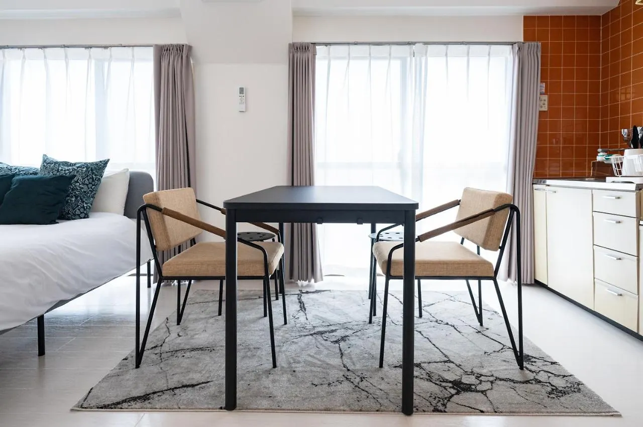 プリネッツ新宿ビル4階 Tokyo Apartment